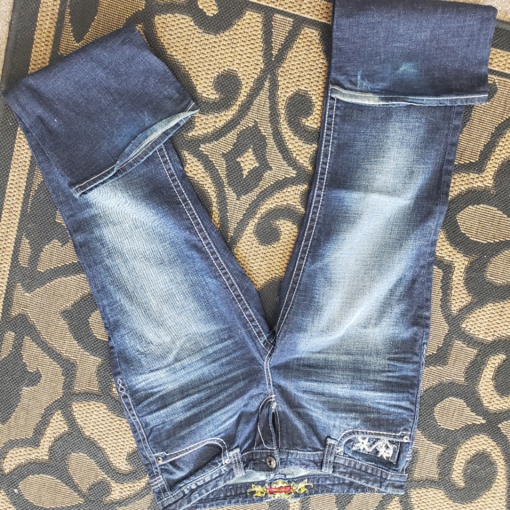 Maurices jeans